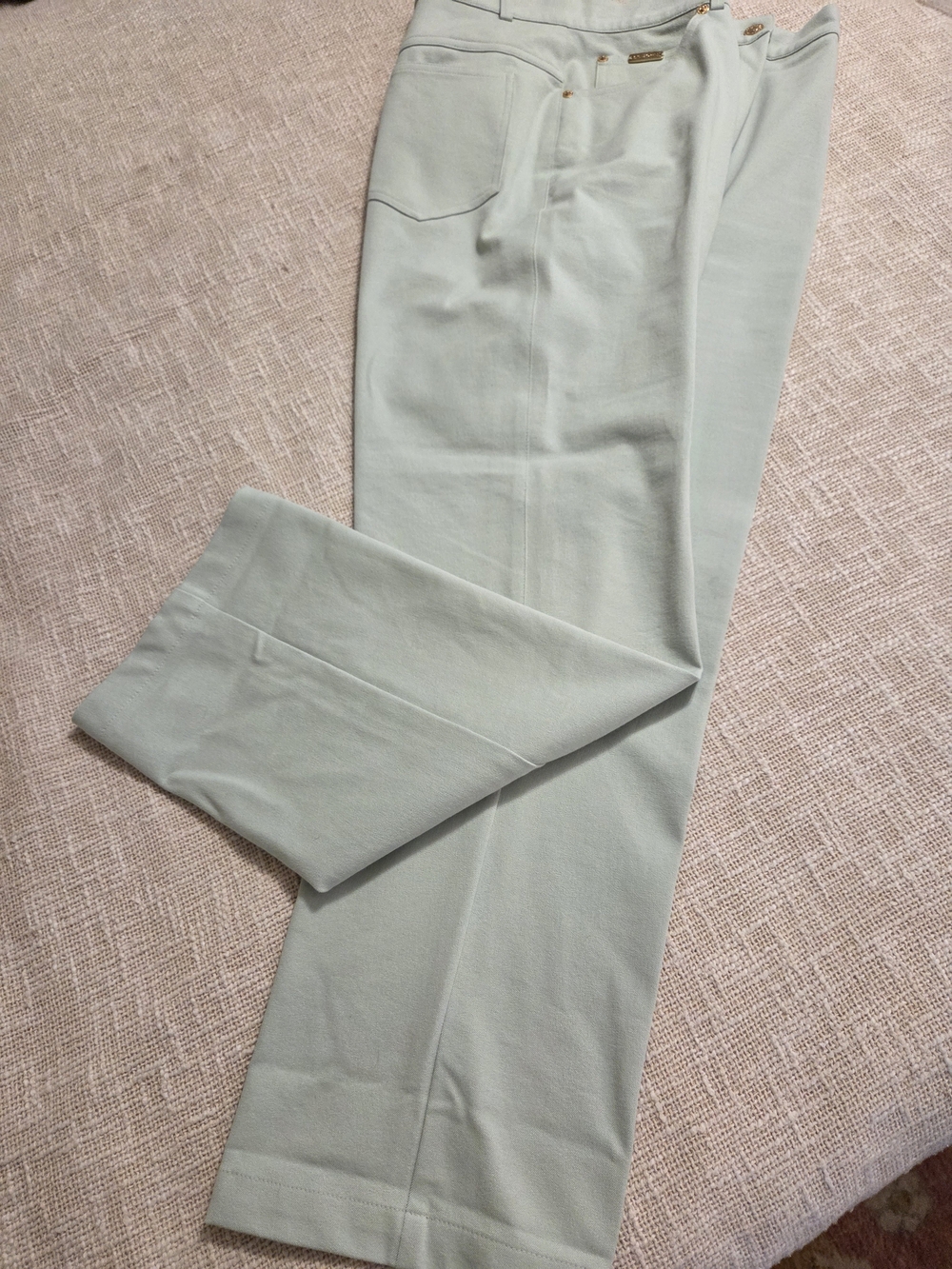 St John Sport Straight Leg Jeans in Soft Mint Green